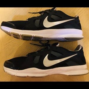 Nike Size 11 TR 3 Black Ladies Cross Trainers